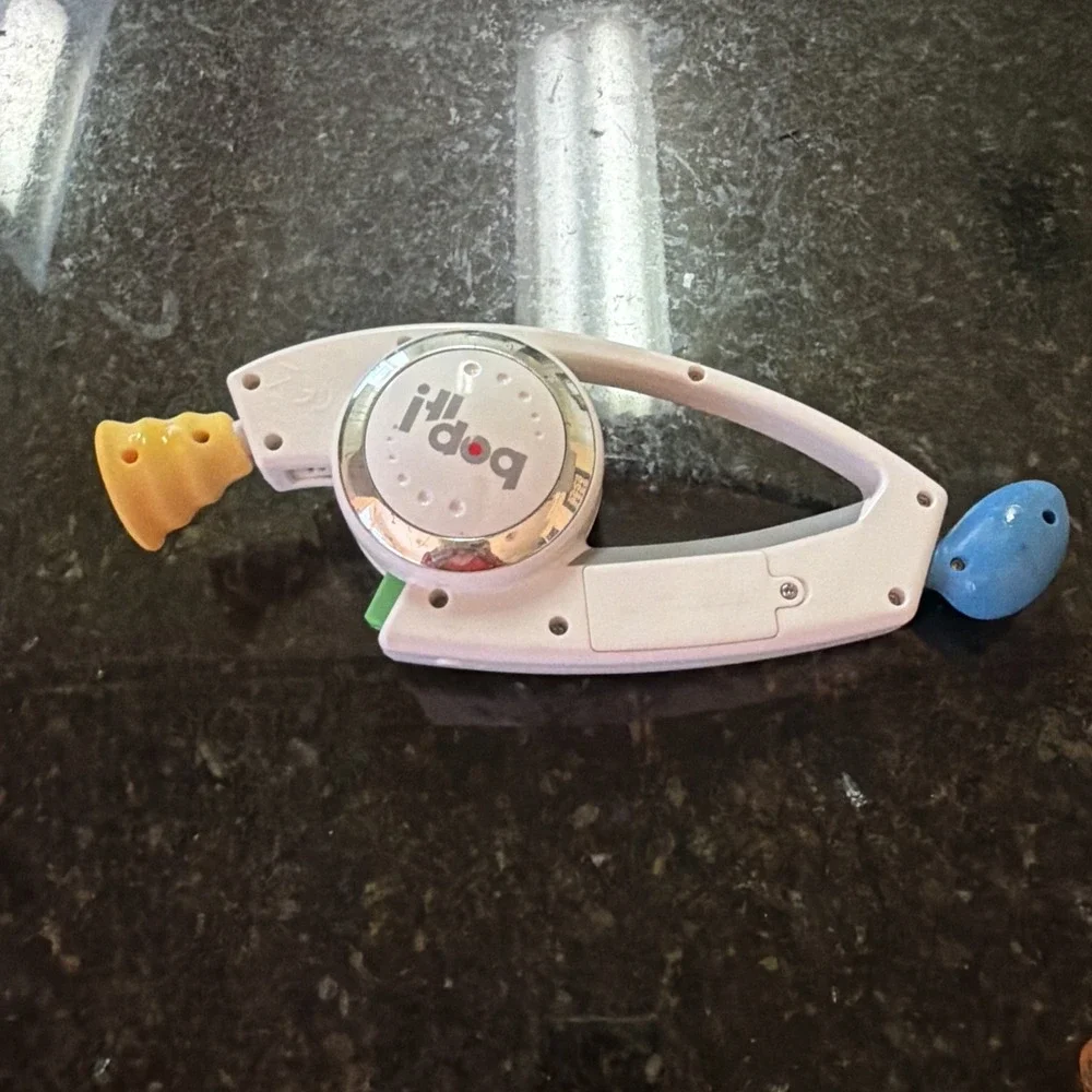2008 Hasbro Original BOP IT White Electronic Game Twist Pull Tested WORKS